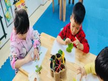 Hoạt động tạo hình của các bé 4 tuổi lớp B3