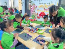 Hoạt động toàn diện của Cô và trẻ Lớp B1