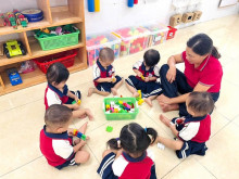 Hôm nay, các bạn nhỏ lớp nhà trẻ D3 đã có giờ hoạt động góc thật vui vẻ!