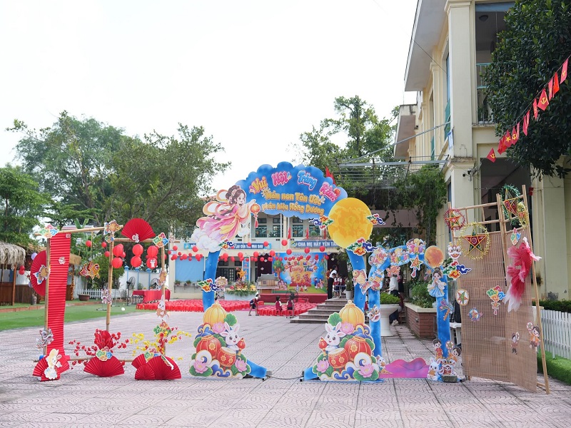 Vui Tết Trung thu tại Phân hiệu Hồng Dương-Trường Mầm non Tân Ước