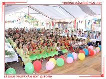 Hình ảnh các con trong ngày khai trường