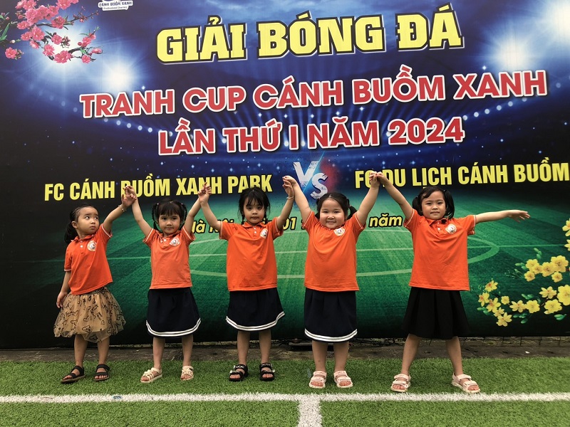 Một ngày trải nghiệm thăm quan dã ngoại của các Bé trường MN Tân Ước