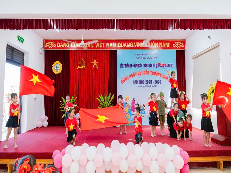"Ngày hội đến trường của bé" năm học 2025 - 2026